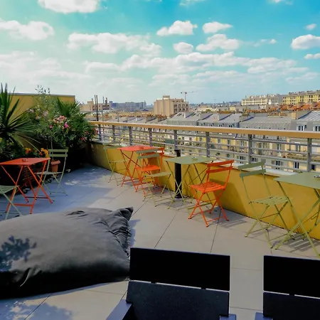 The People - Bercy Paris