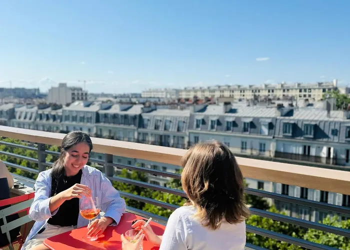The People - Bercy Auberge de jeunesse
