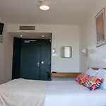 The People - Bercy Hostal