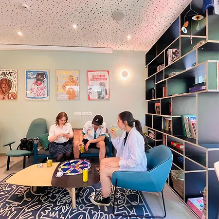 The People - Bercy * باريس