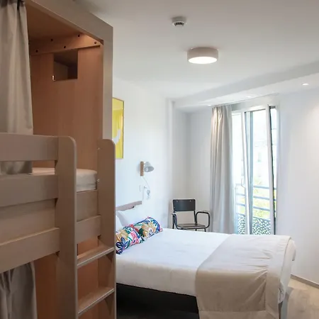 The People - Bercy * باريس