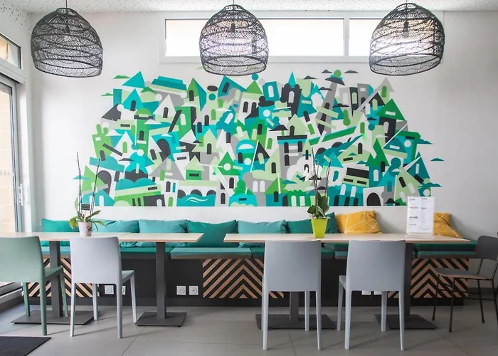 The People - Bercy 파리