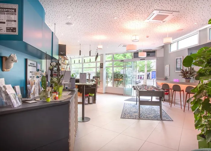 The People - Bercy 파리