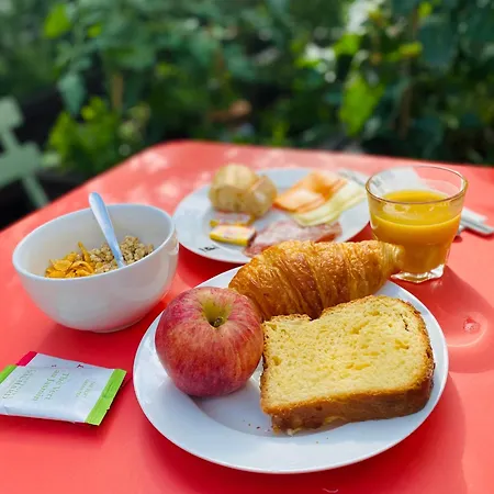 The People - Bercy Хостел Париж