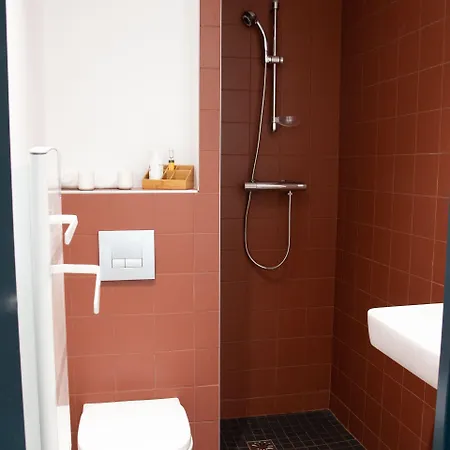 The People - Bercy * Париж